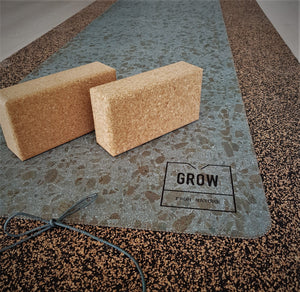 Yoga Mat made of waterproof cork + latex